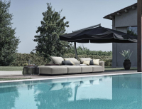 Grandemare Outdoor di Flexform, design Antonio Citterio