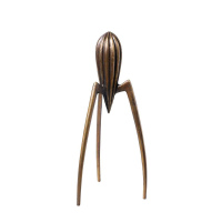 juif-salif-philippe-starck-alessi