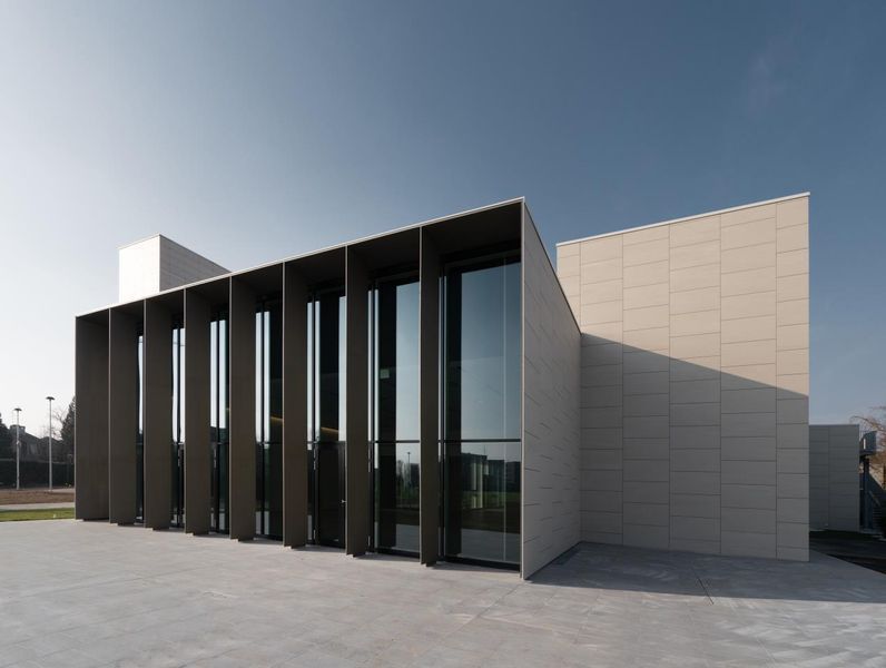 Casalgrande-Padana-per-Humanitas-Congress-Center-1