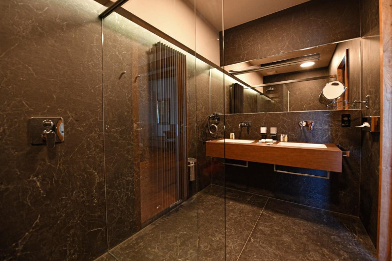 duravit Hotel Lotrinsky