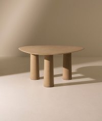 Ethimo, Bold table