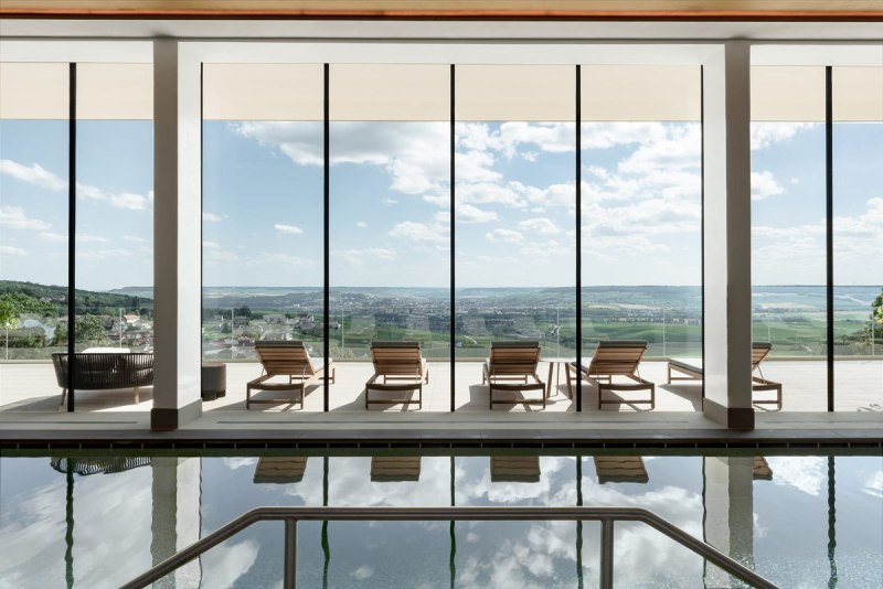 ethimo royal champagne