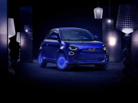 Fiat 500 full electric by Kartell  ph: courtesy Fiat-Kartell