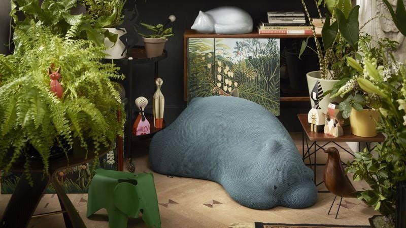 vitra-resting-bear