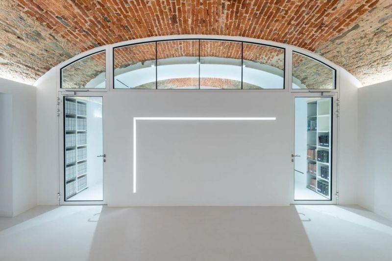 LAgo-CAMALDOLI-BIBLIOTECA-MODERNA-MONASTERO-CAMALDOLI-14