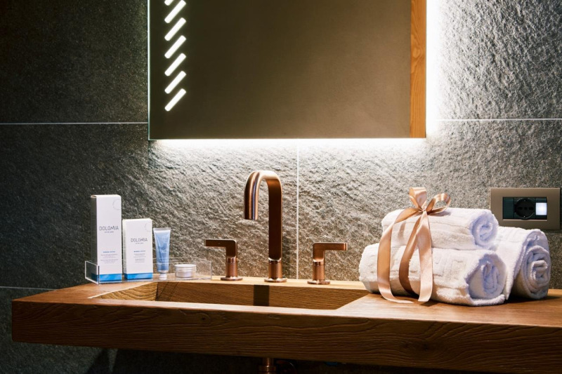 hotel europa cortina