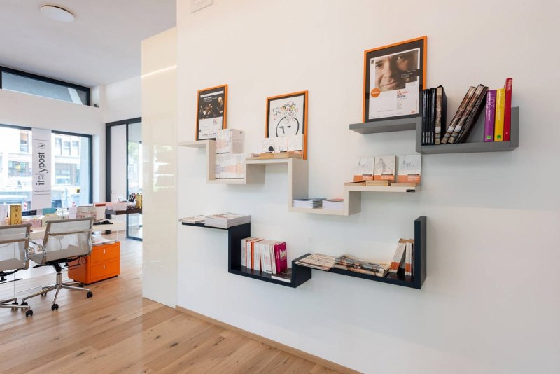 italypost factory padova