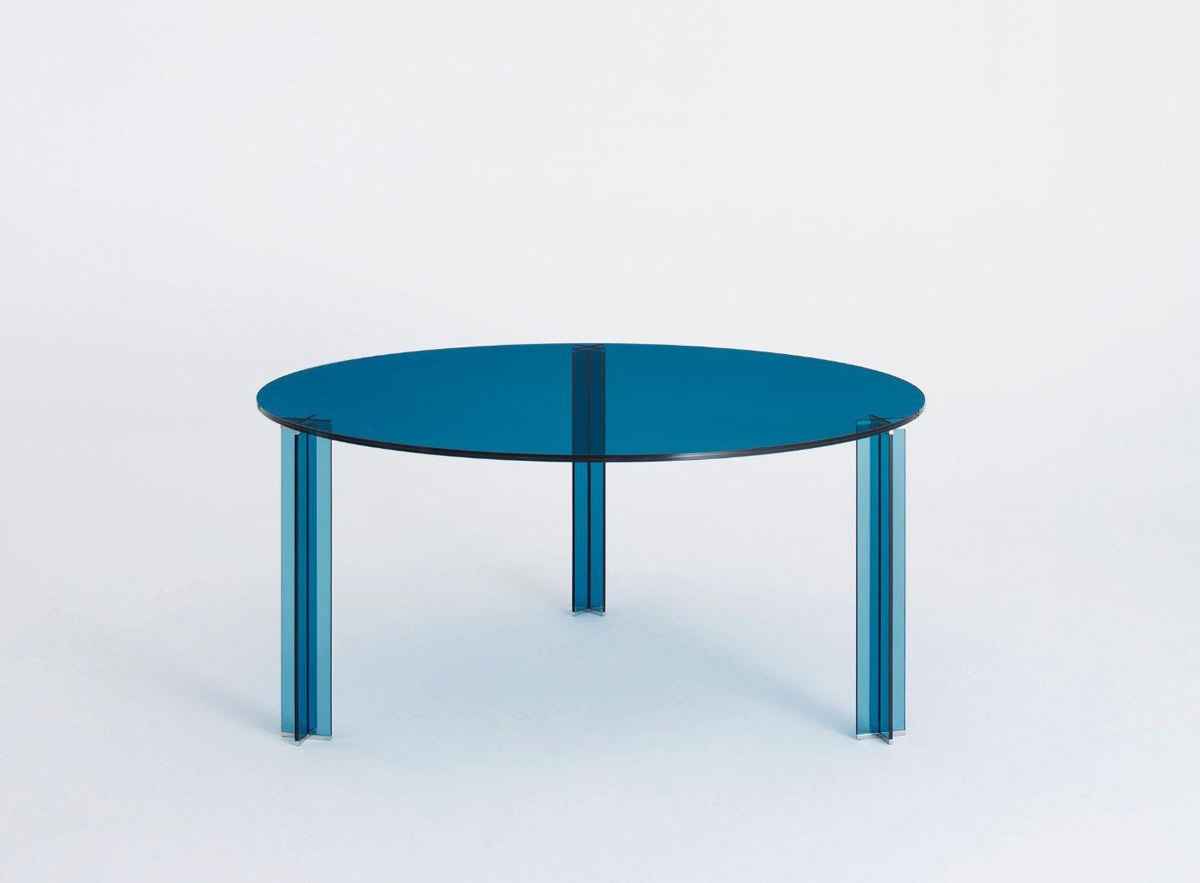 Tavolo X-T di Glas Italia, design Piero Lissoni Tavolo X-T di Glas Italia, design Piero Lissoni