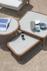 Grand Life di Ethimo, design Christophe Pillet.