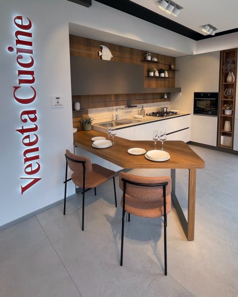 pezzi arredamenti con veneta cucine