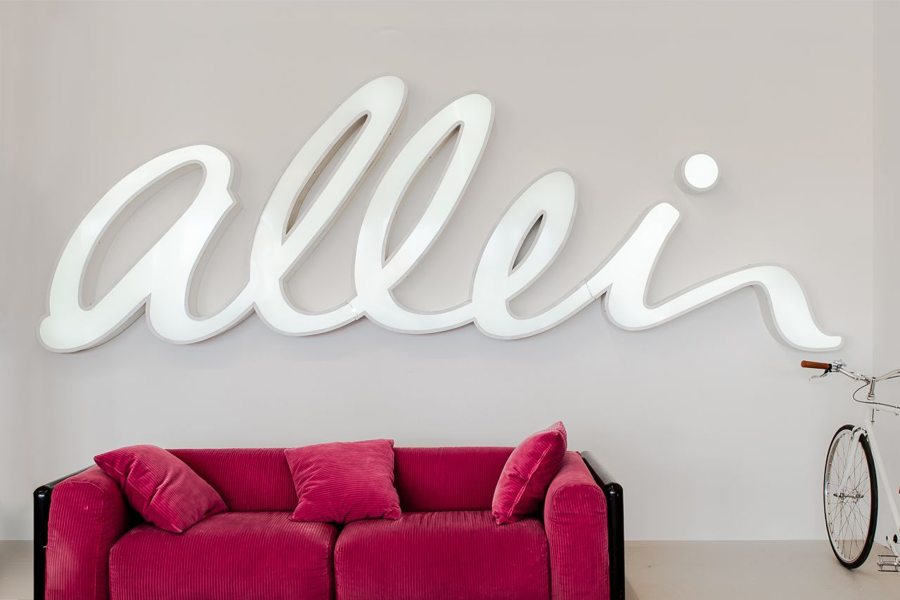 vintage-store-firma-london-showroom-berlin