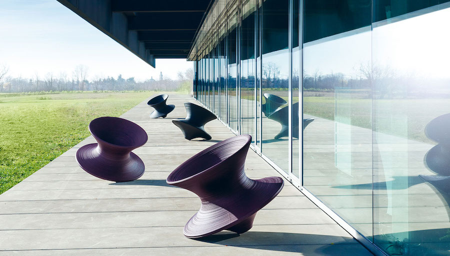 Spun by Magis: (the story of) a rotating chair