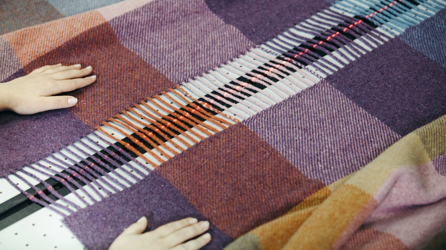 Ocean by Lanerossi, the plaid that comes from the sea