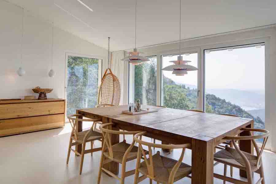 Design scandinavo in una villa sul lago di Lugano