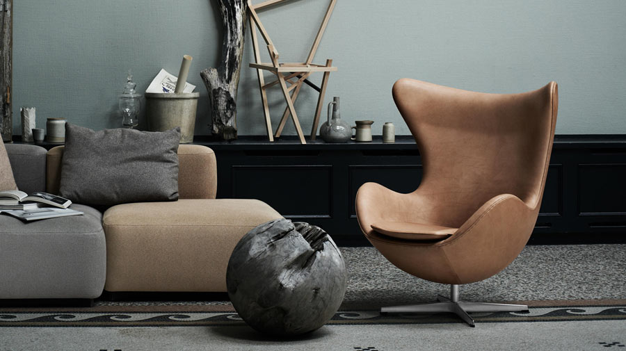 Egg, a chair by Fritz Hansen