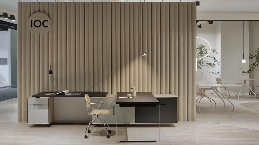 IOC and a contemporary vision of the office