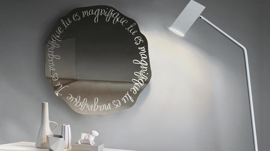 Magnifique by Riflessi, the mirror for insecure narcissists