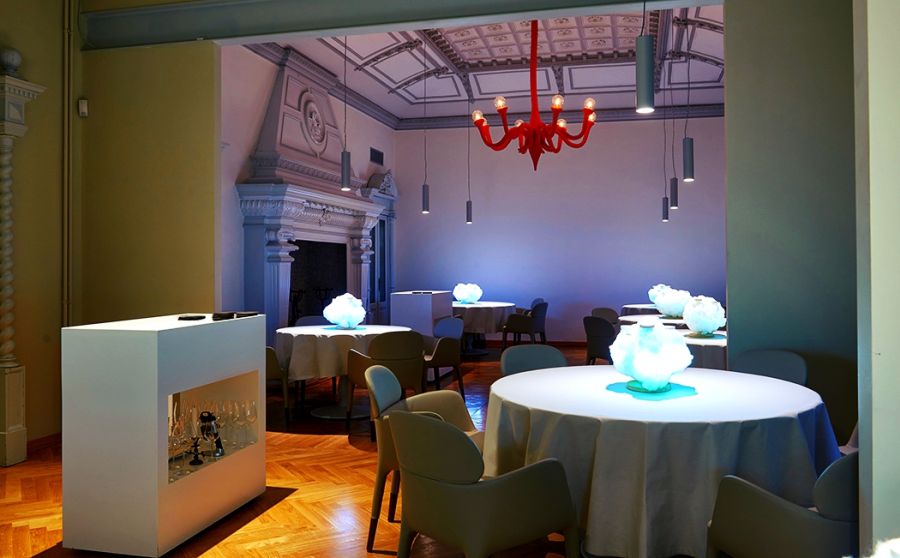 The Contraste restaurant in Milan: food and design at play