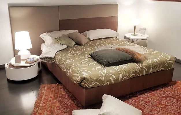 letto matrimoniale di pianca