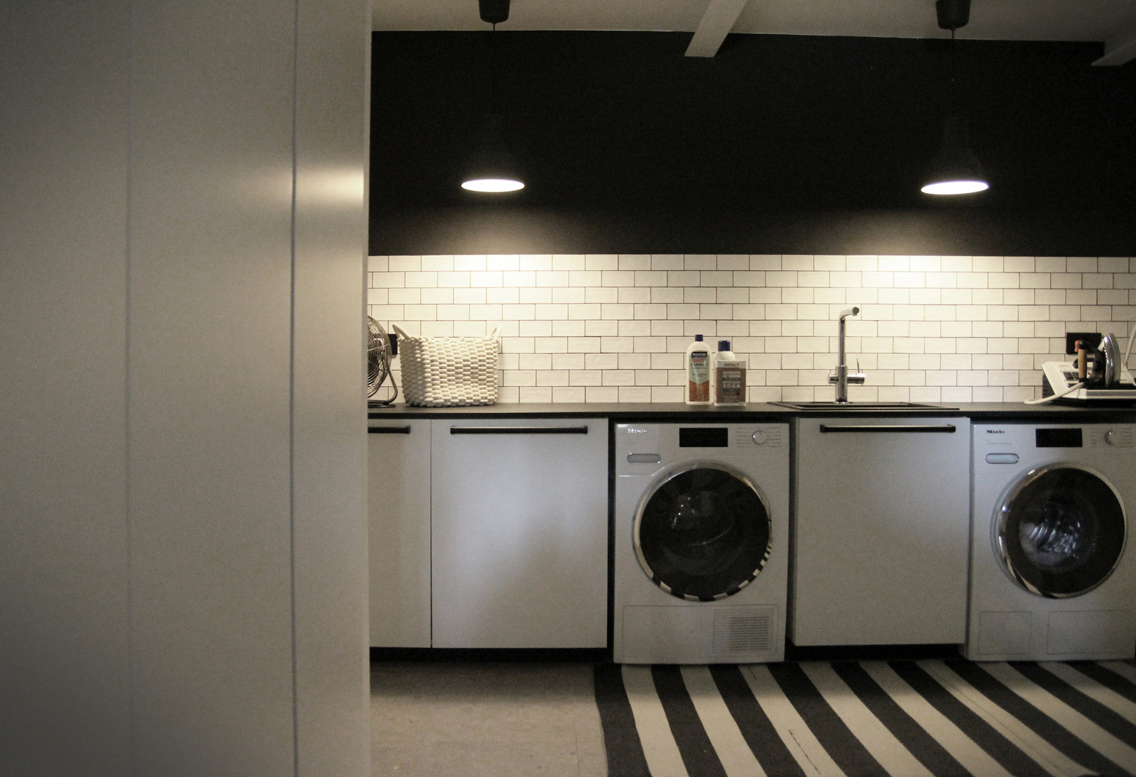 Villa con giardino a La Spezia: lavanderia è stato scelto il programma AK_Project di Arrital