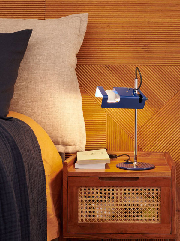 Oluce-Mini-Spider-294-table-lamp-Joe-Colombo-01 oluce mini spider