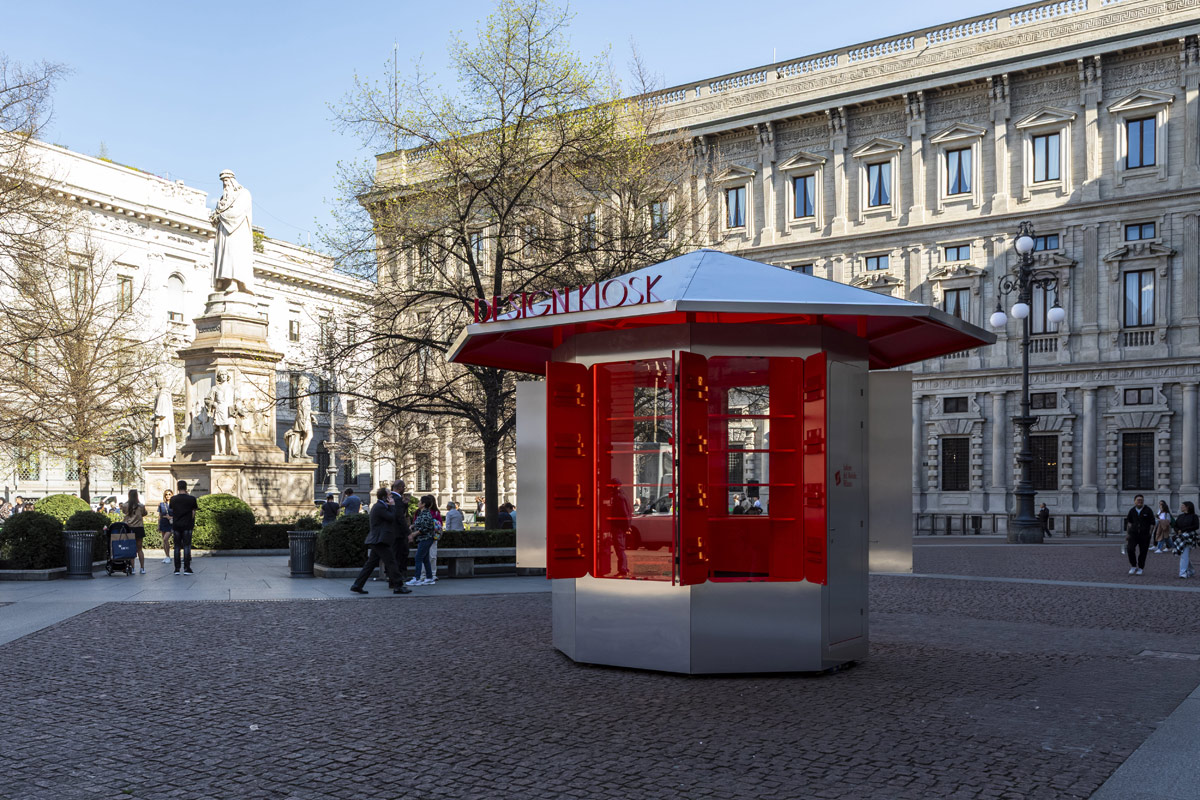 kiosk milano